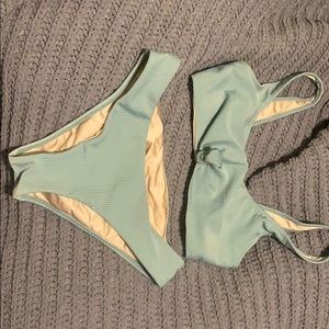 PAC sun/ Kendal and Kylie tie knot bikini
